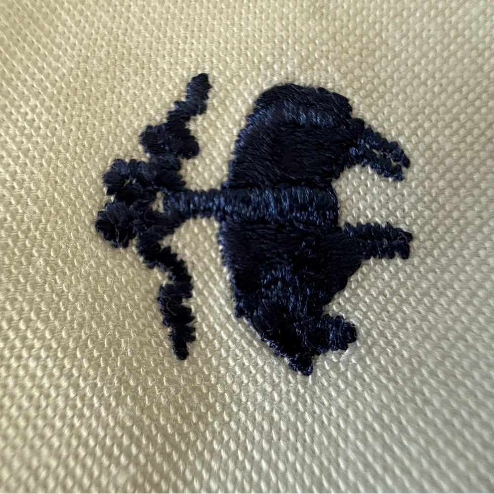 NWOT Brooks Brothers Classic White Button-Down Shirt with Navy Logo - Men - Picture 3 of 8